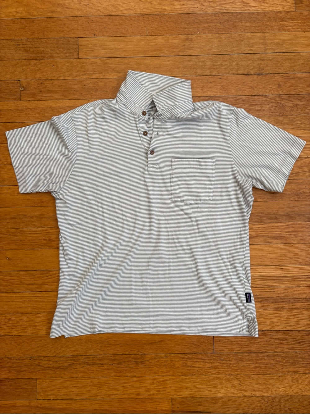 Men's Patagonia cotton in conversion polo - medium - grey white striped